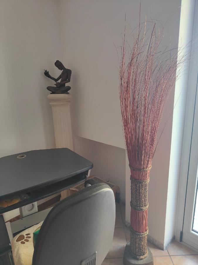 Lara'S House Apartment Verona Exterior foto
