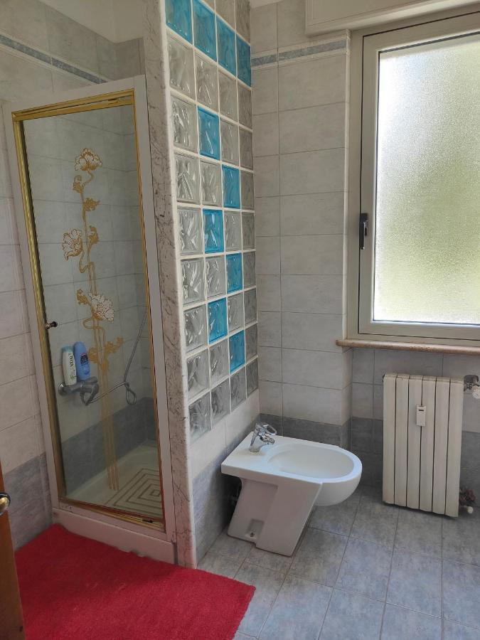 Lara'S House Apartment Verona Exterior foto