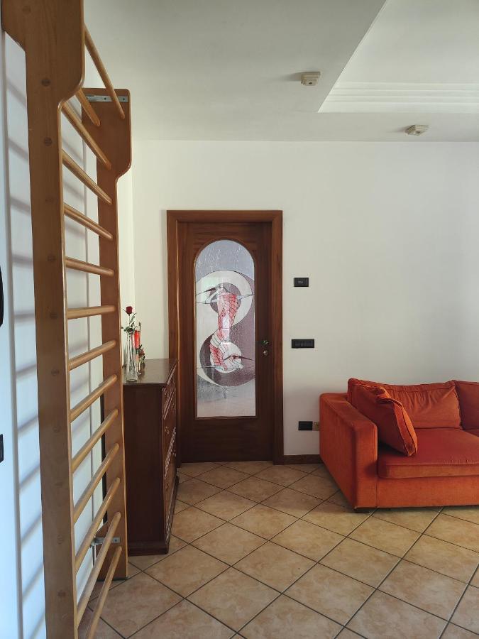 Lara'S House Apartment Verona Exterior foto