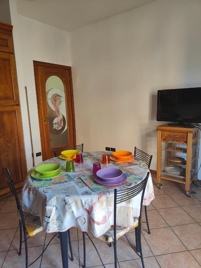 Lara'S House Apartment Verona Exterior foto